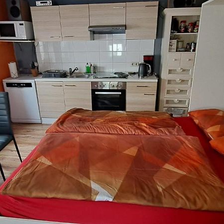 Ferienwohnung Gisela Jockgrim エクステリア 写真