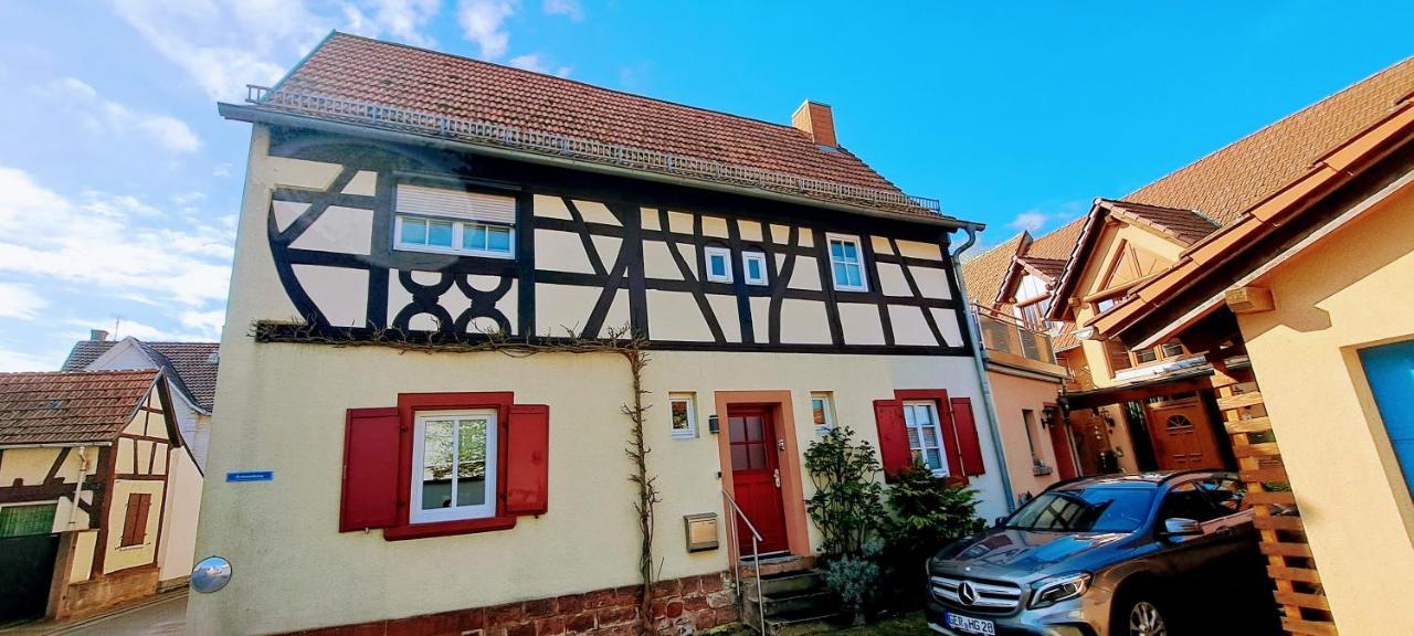 Ferienwohnung Gisela Jockgrim エクステリア 写真