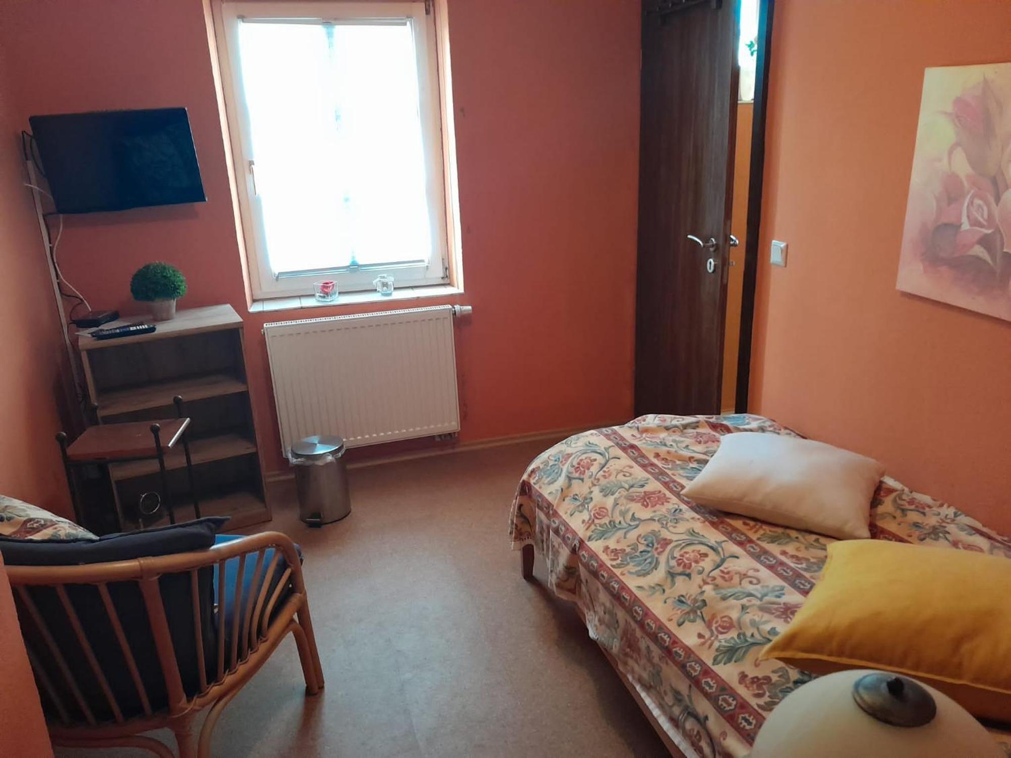 Ferienwohnung Gisela Jockgrim エクステリア 写真